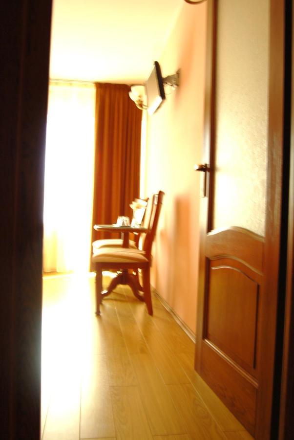 Hotel Casa Rad Sînmartin Zewnętrze zdjęcie