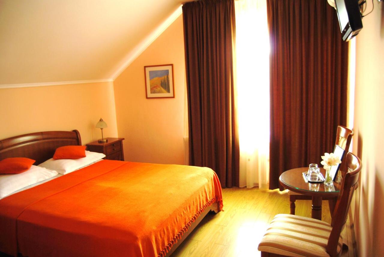 Hotel Casa Rad Sînmartin Pokój zdjęcie