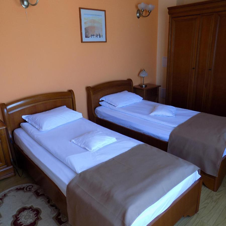 Hotel Casa Rad Sînmartin Zewnętrze zdjęcie
