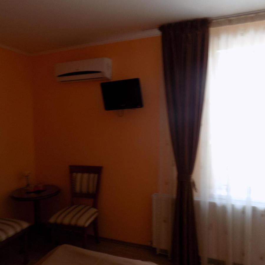 Hotel Casa Rad Sînmartin Zewnętrze zdjęcie